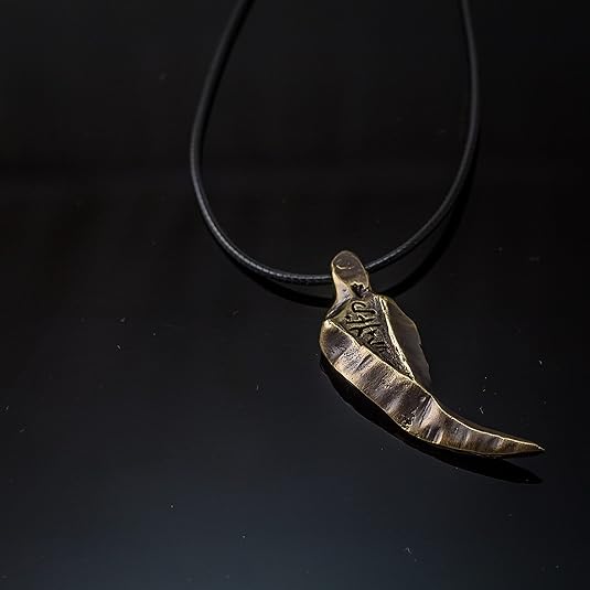 Bloodborne Old Hunter Badge Pendant - image 5