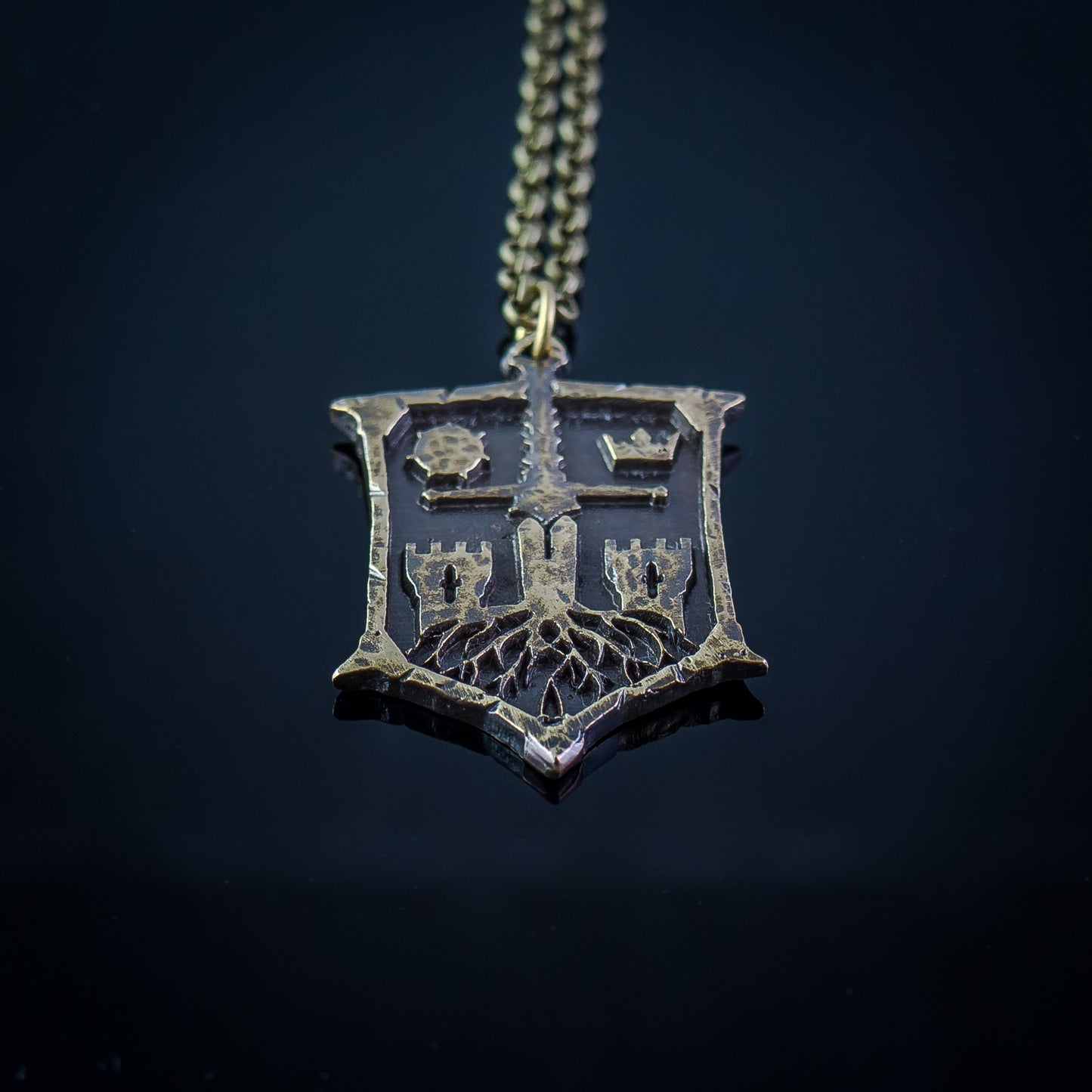 For Honor Knights Faction Pendant - image 3